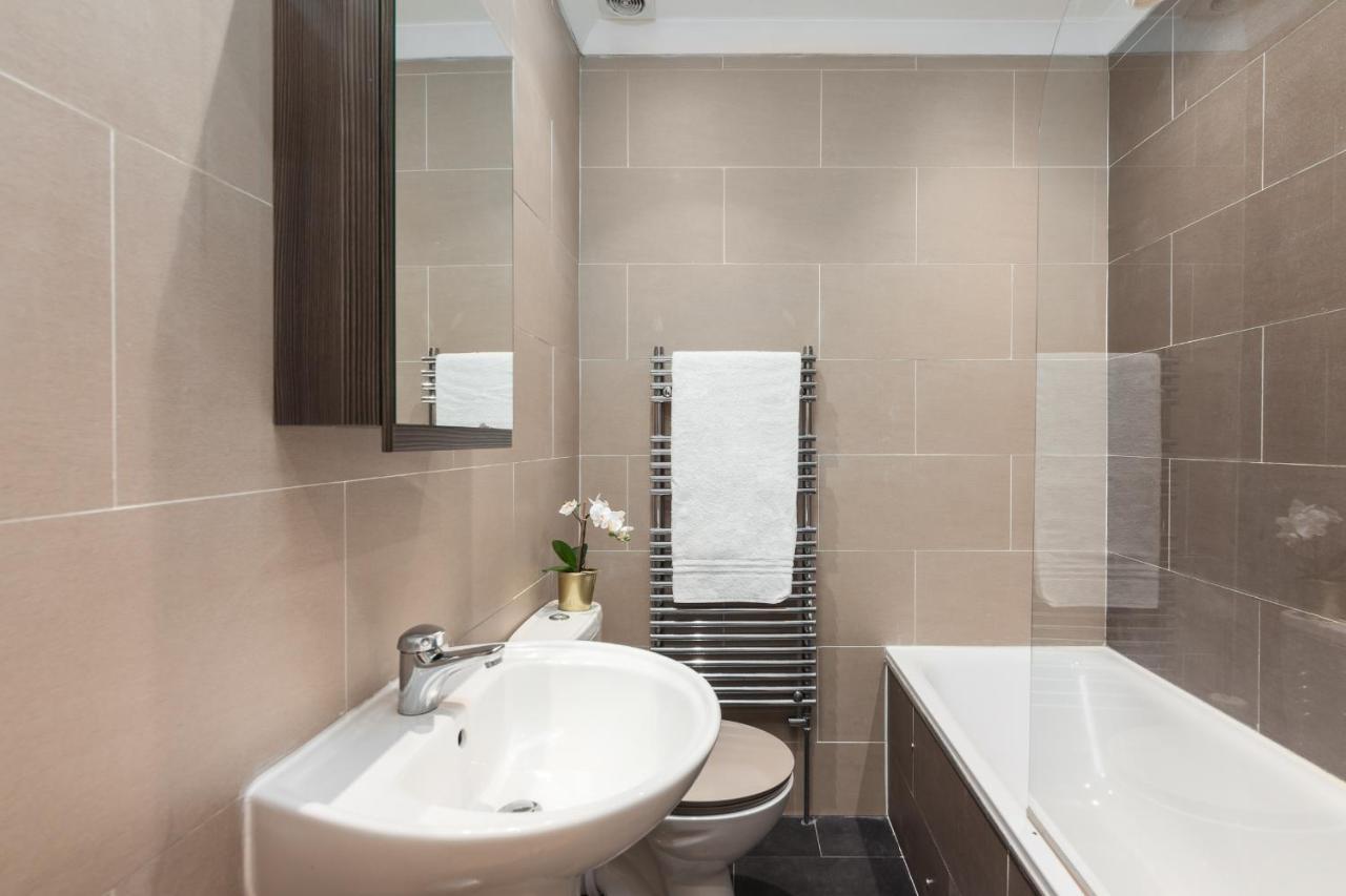 Kensington Nest Serviced House ลอนดอน ภายนอก รูปภาพ